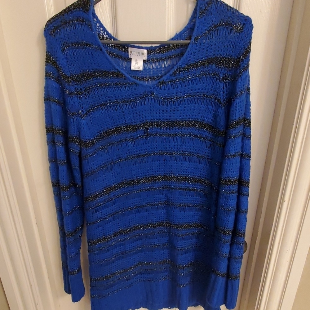 Maternity sweater